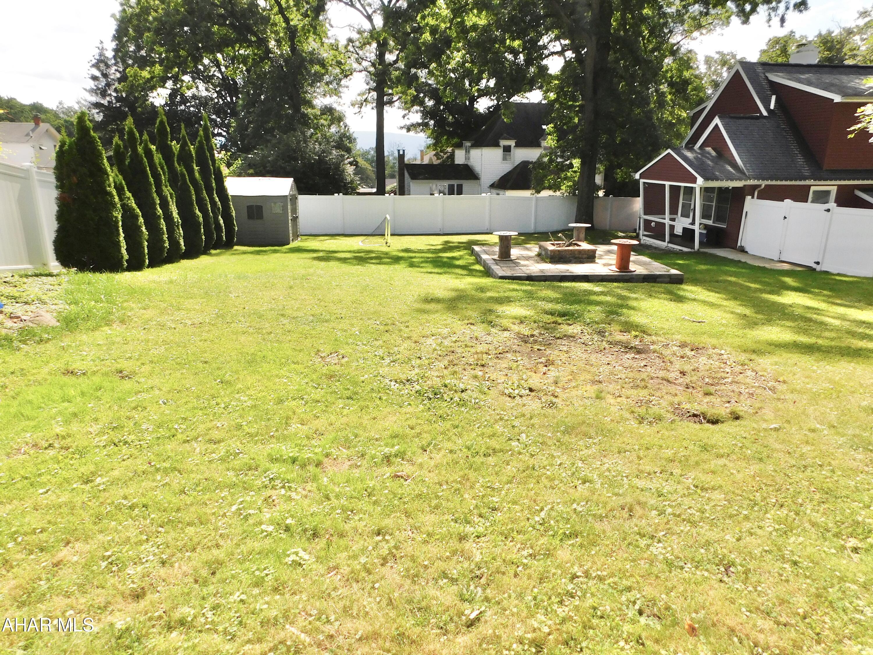 Juniata Gap - Residential