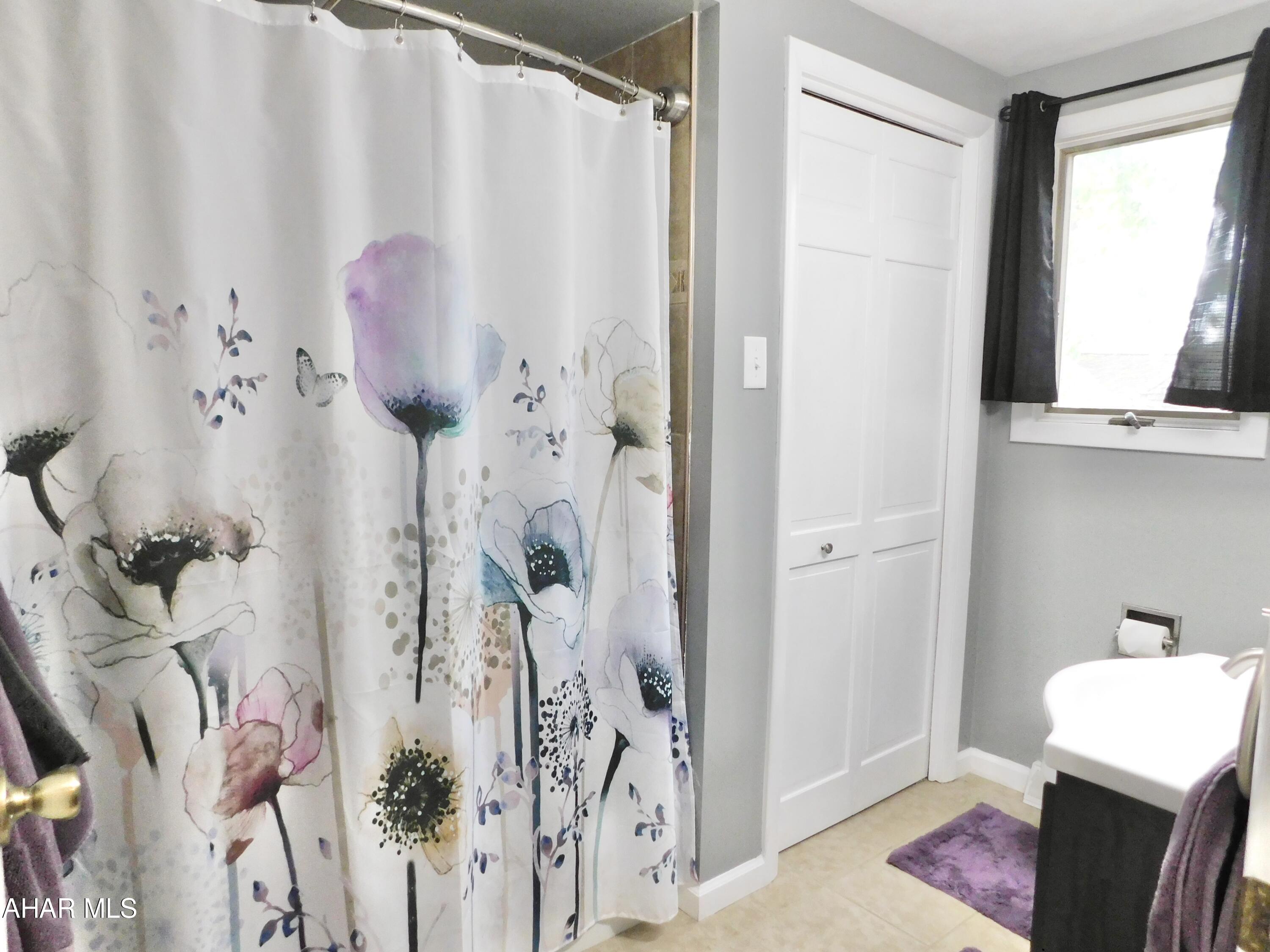 Juniata Gap - Residential