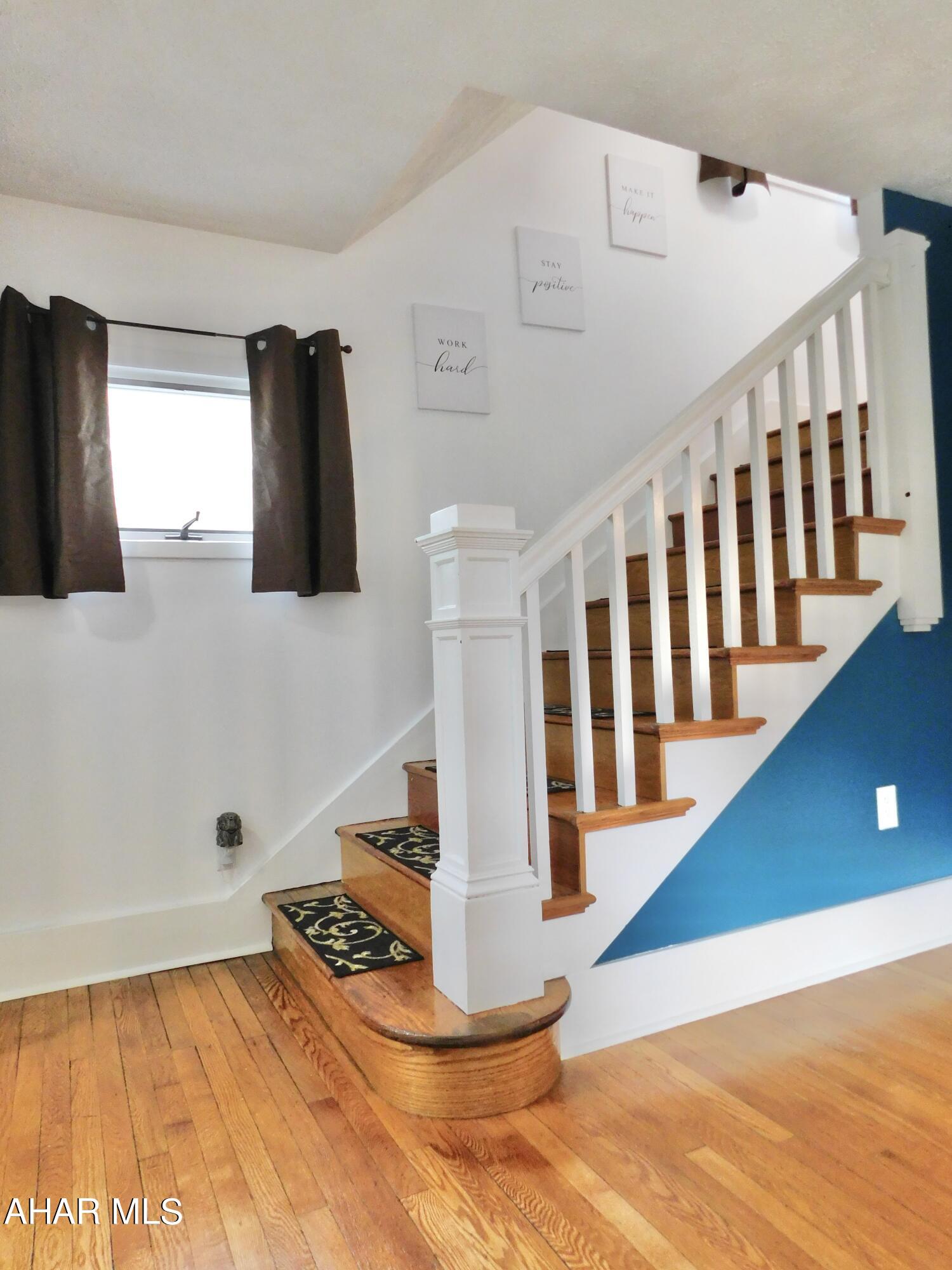 Juniata Gap - Residential