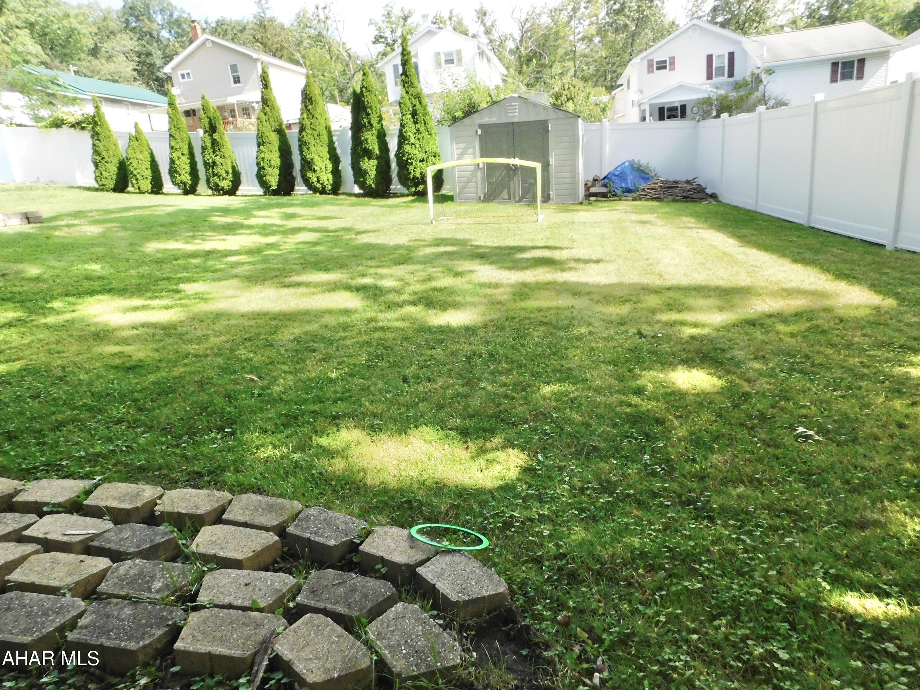 Juniata Gap - Residential