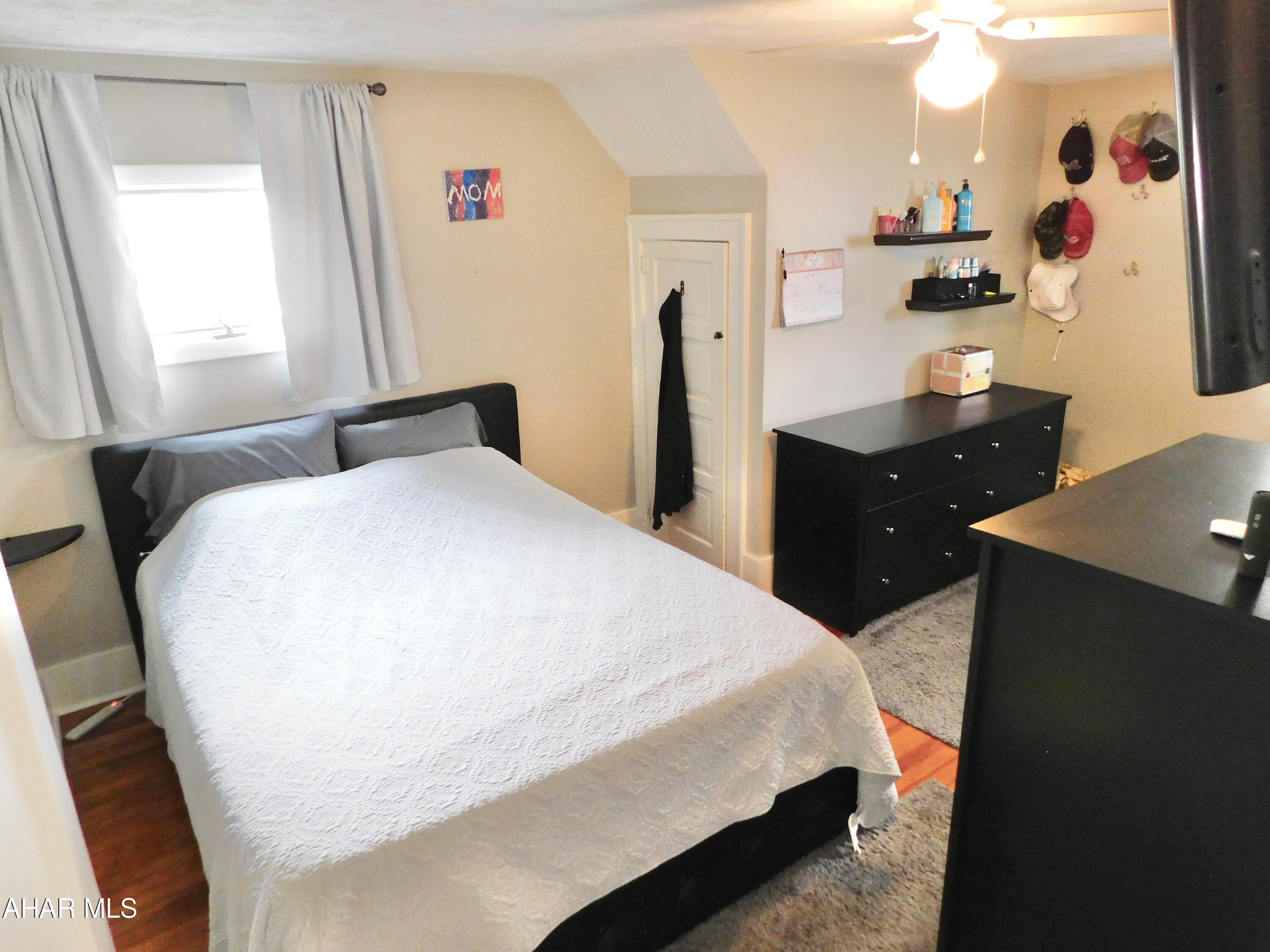 Juniata Gap - Residential