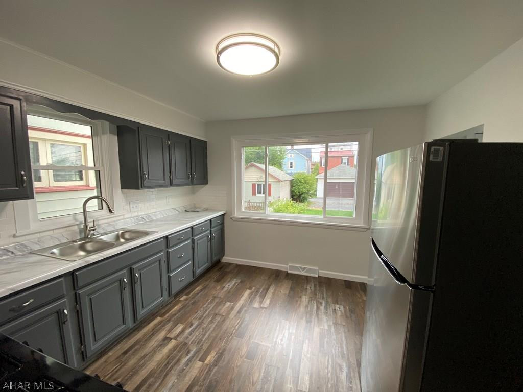 Unknown - Residential