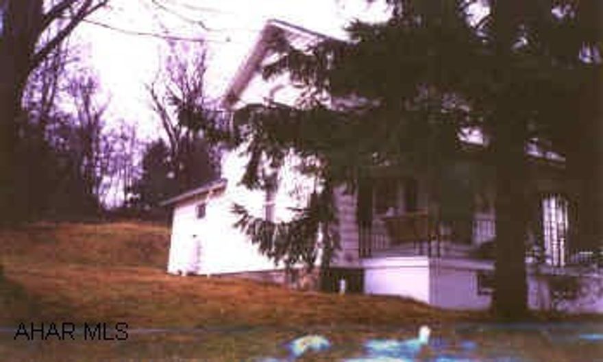 CUTE STARTER. MOTIVATED SELLER!