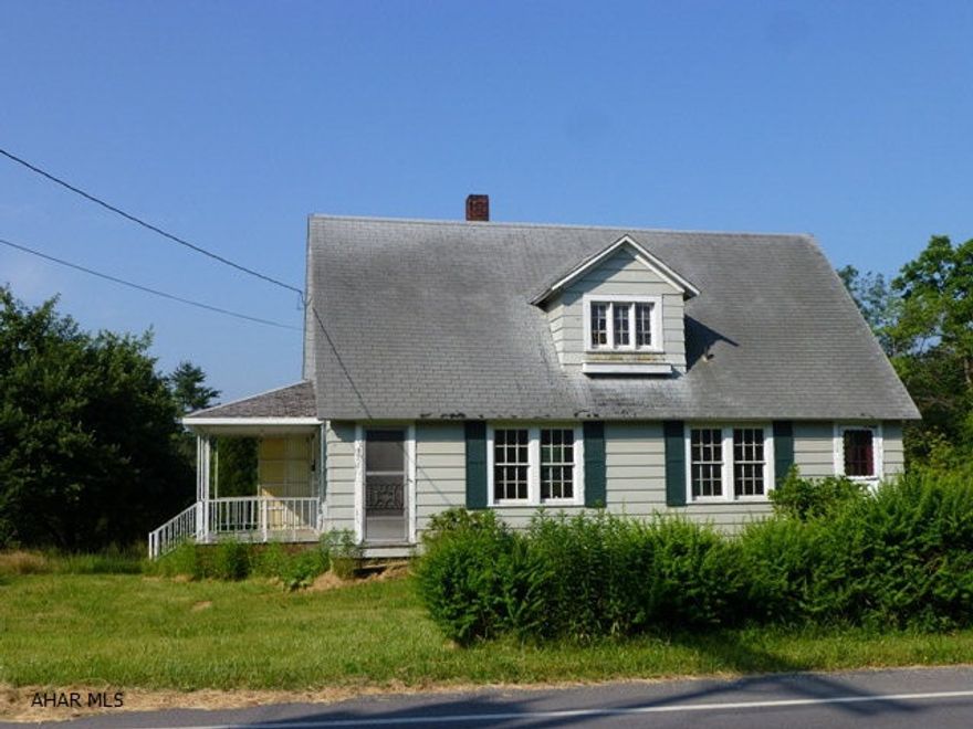 Being sold as-is, needs a lot of work - no electric on, bring flashlight