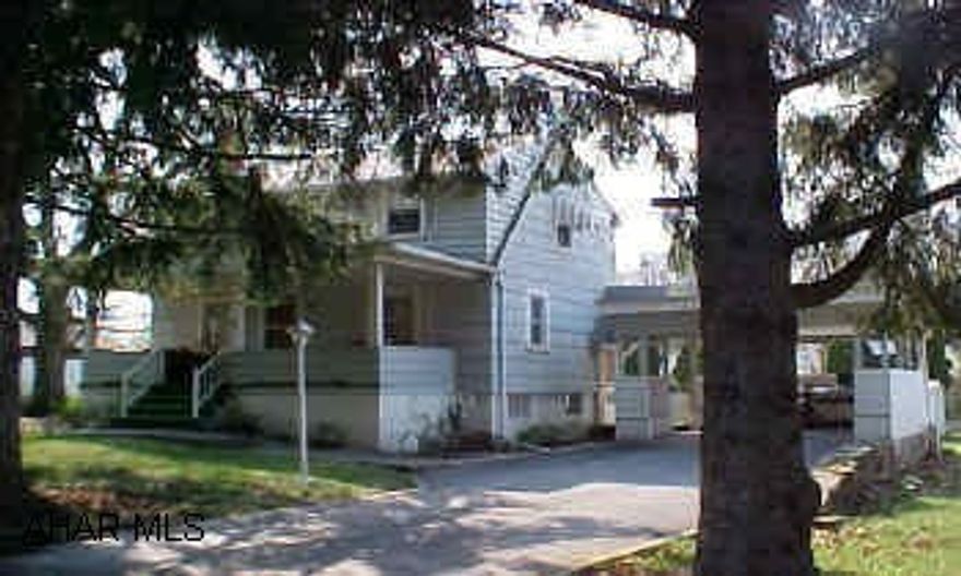 Old Rt 220 to Greenwood; R on Bucknell; L on Pitt, at 2nd Block on L     #J-704   (Possible extra 32' lot) Old Rt 220 to Greenwood; R on Bucknell; L on Pitt, at 2nd Block on L     #J-704   (Possible extra 32' lot)