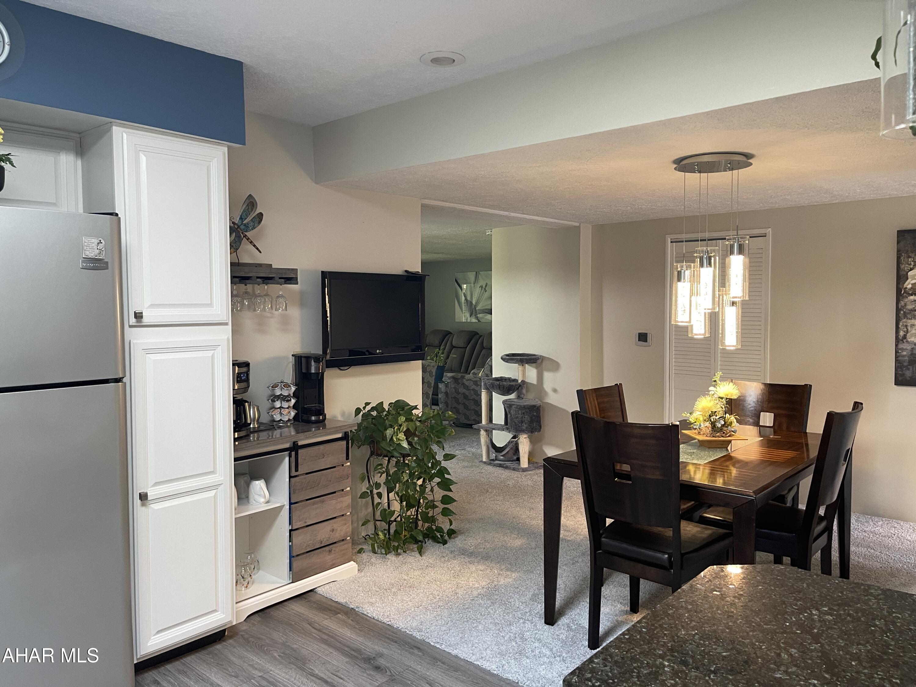 Juniata Gap - Residential