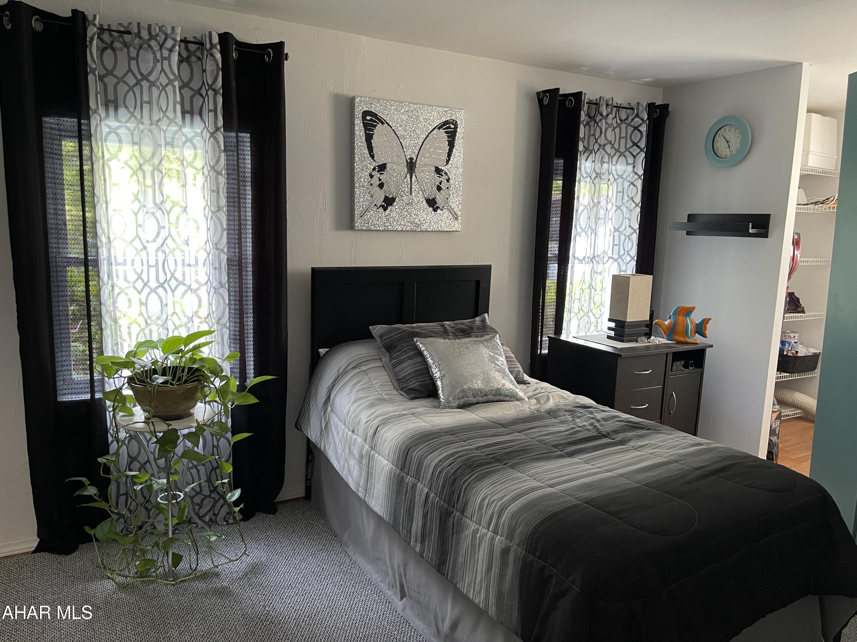 Juniata Gap - Residential