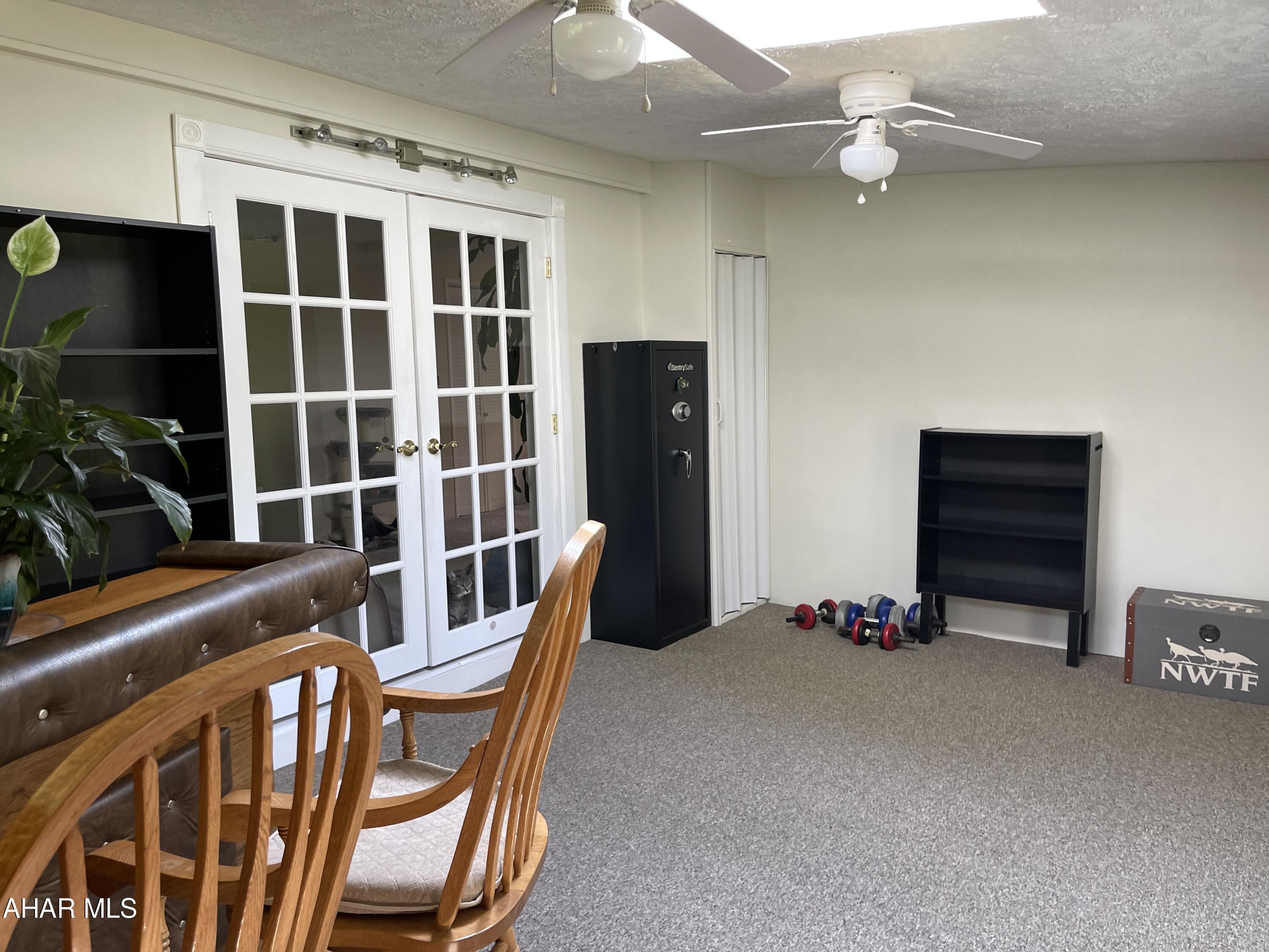 Juniata Gap - Residential