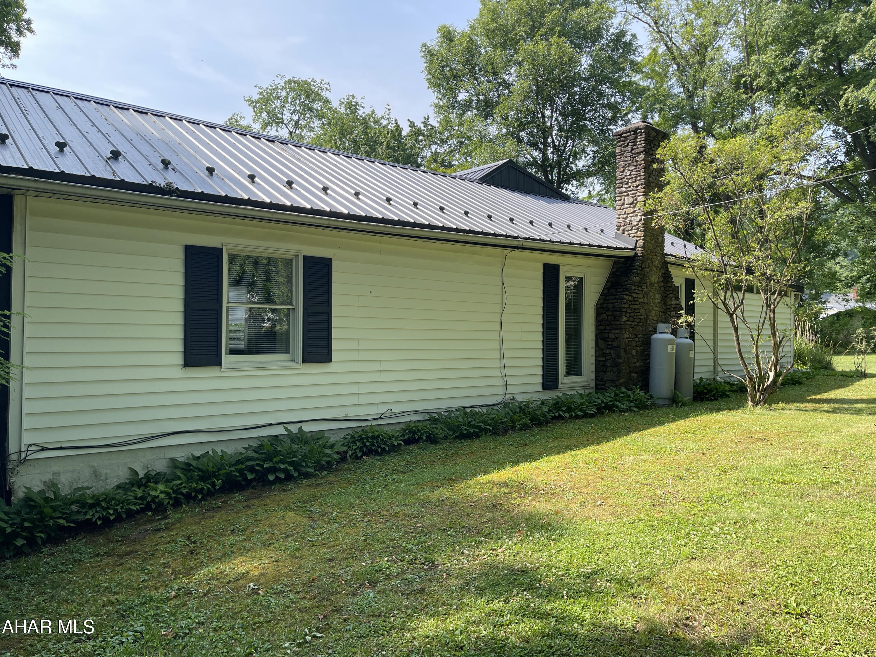 Juniata Gap - Residential