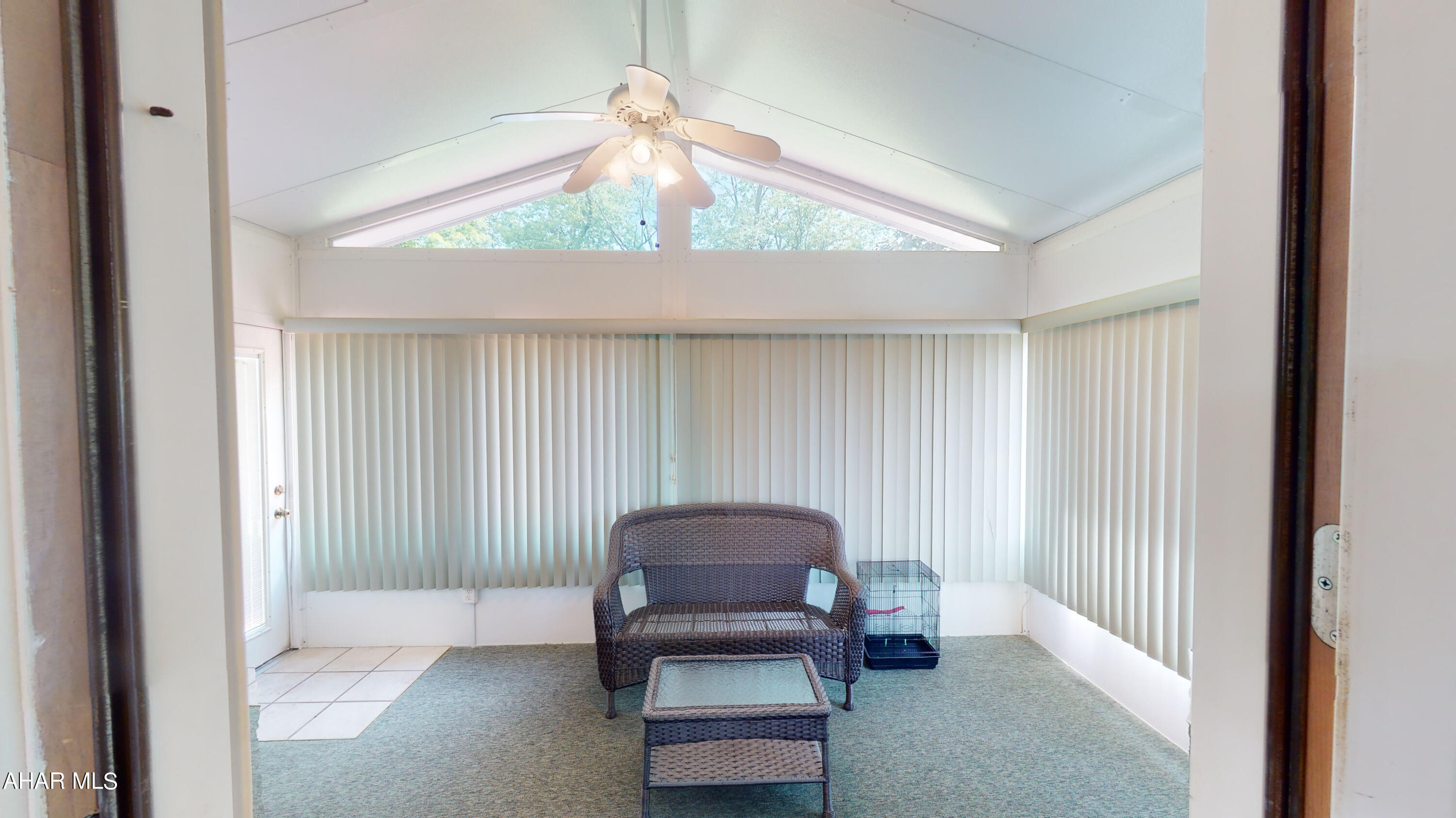 Rolling Hills - Residential