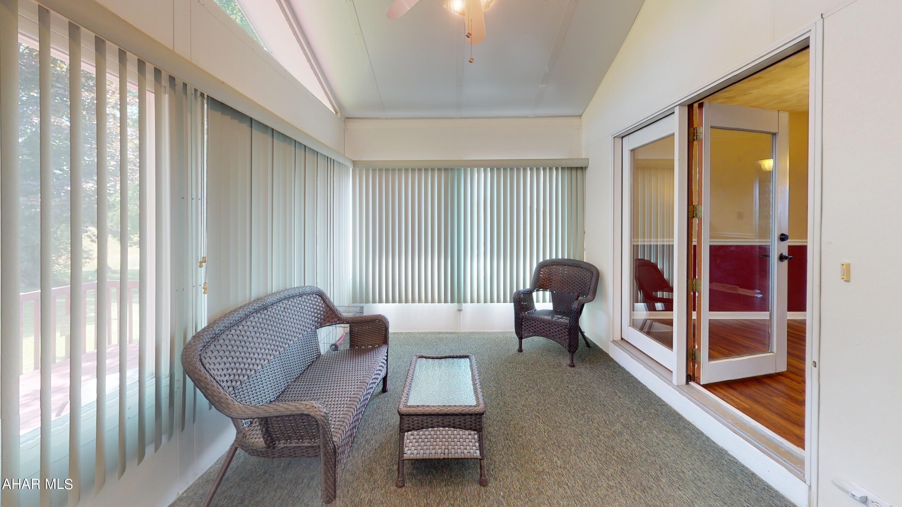 Rolling Hills - Residential