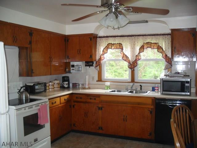 Foot of Ten - Residential