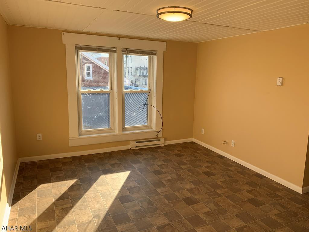 Unknown - Residential Lease