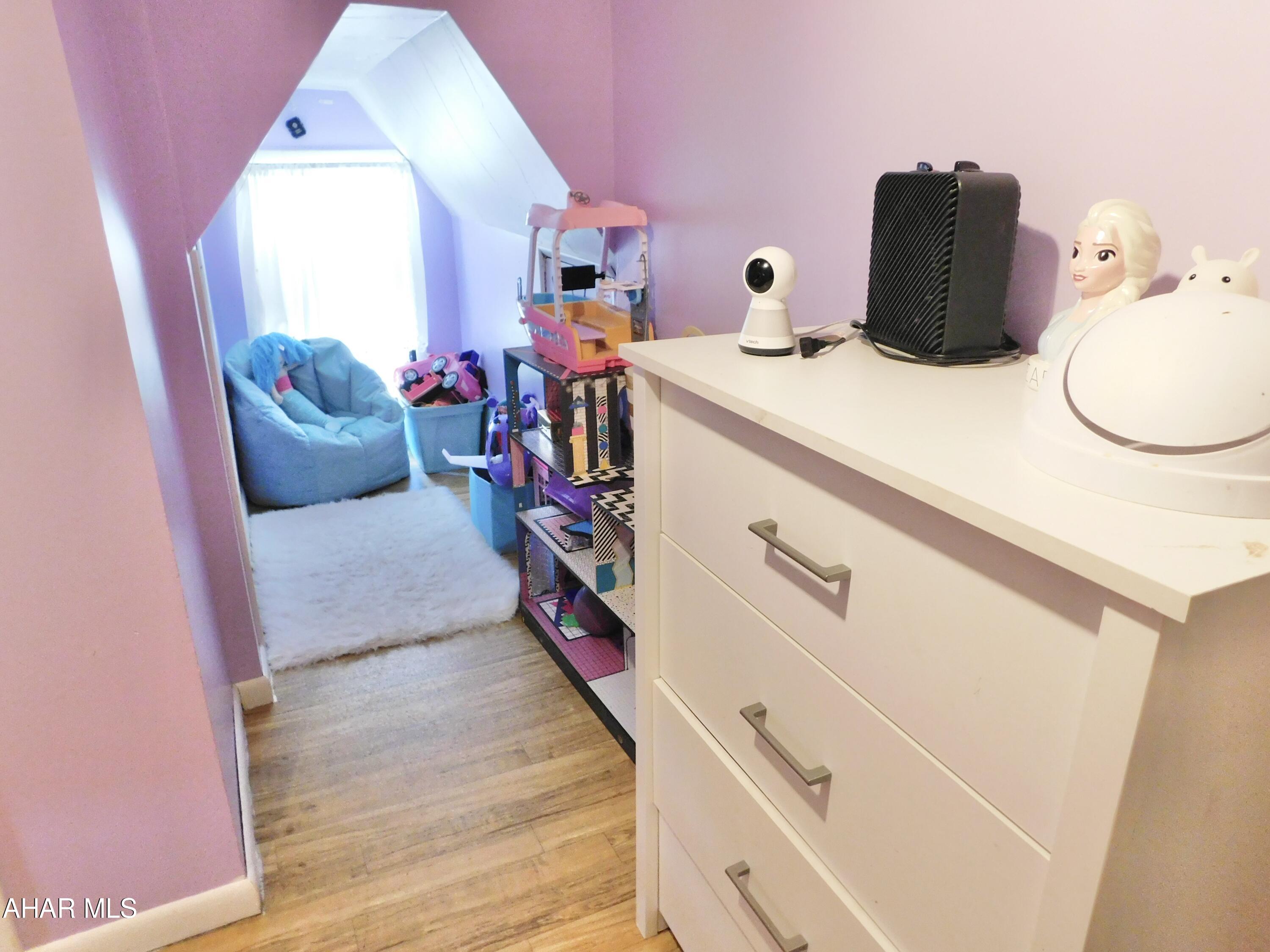 Sinking Valley - Residential