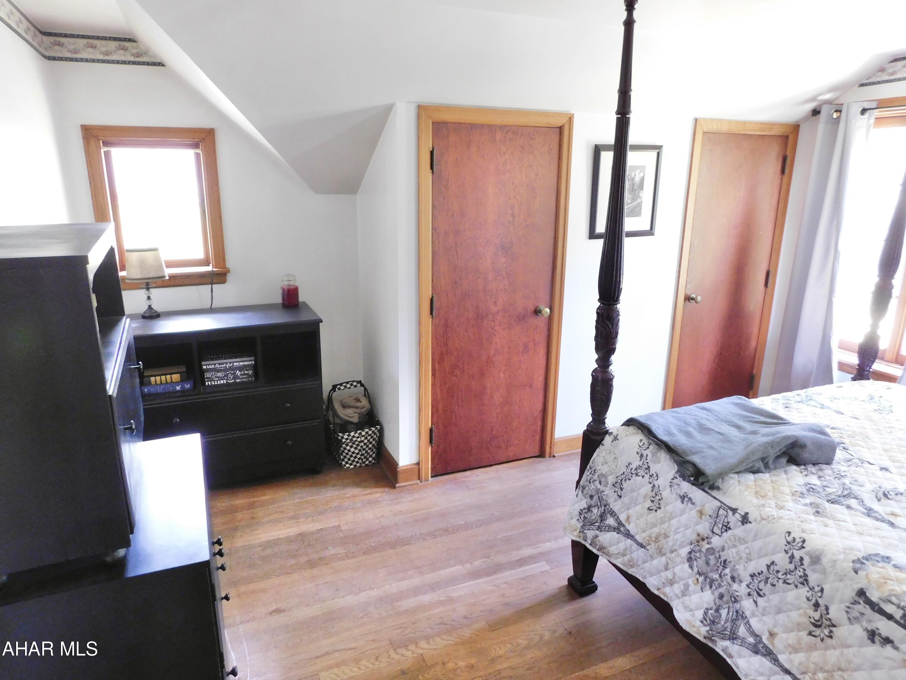 Sinking Valley - Residential