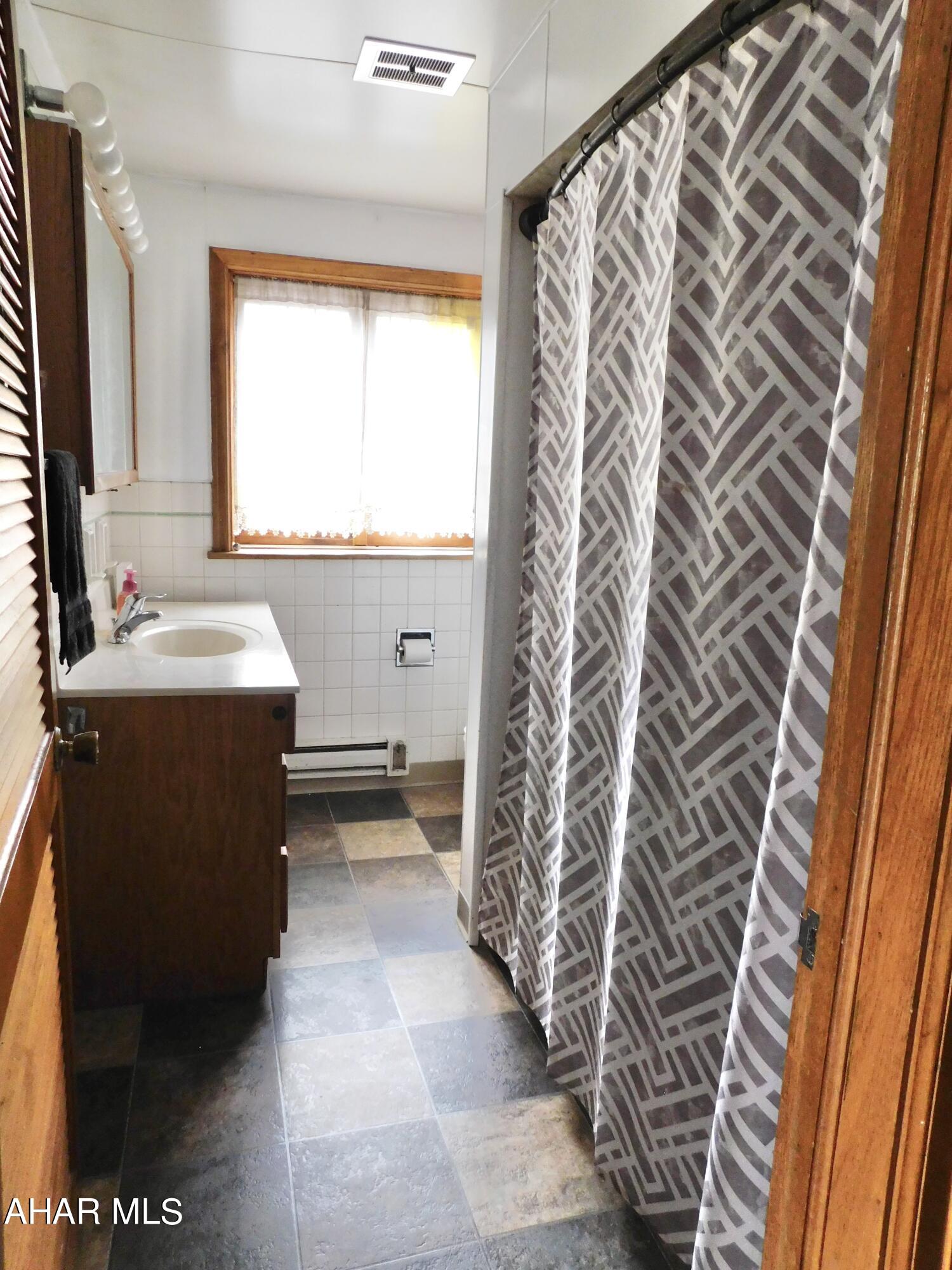 Sinking Valley - Residential