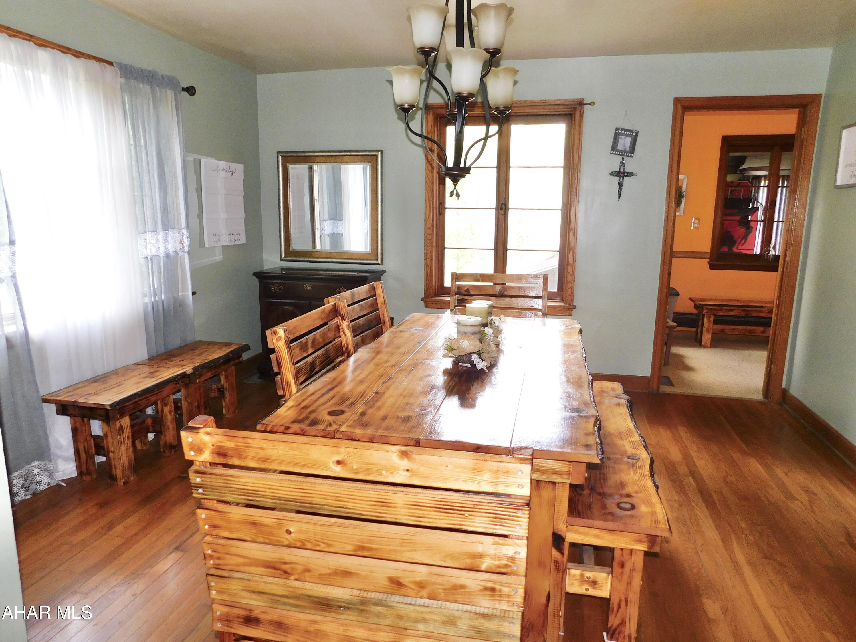 Sinking Valley - Residential