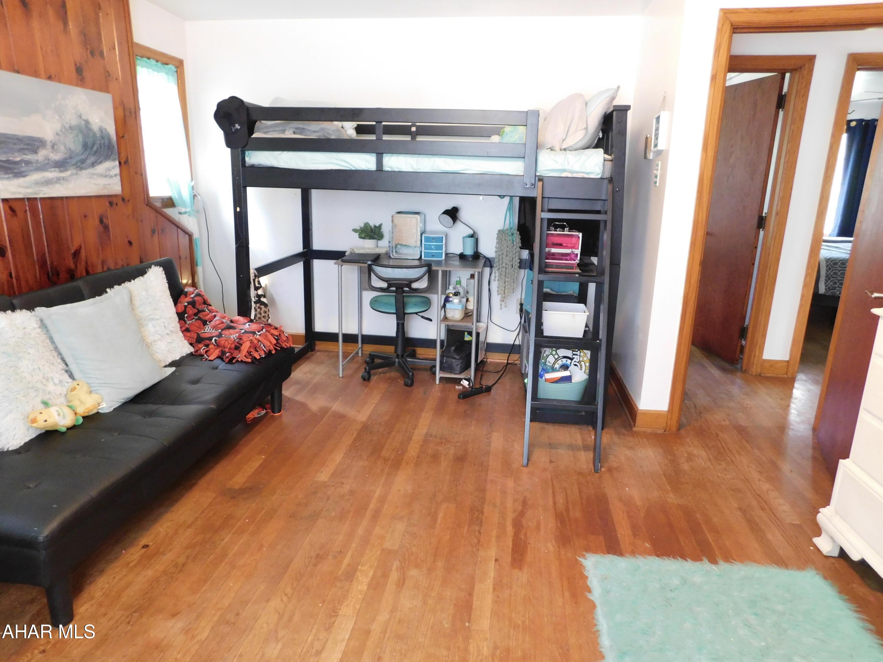 Sinking Valley - Residential