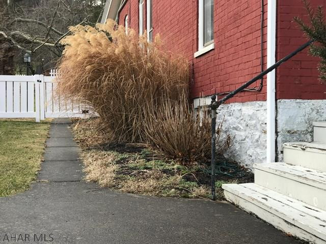 Unknown - Residential