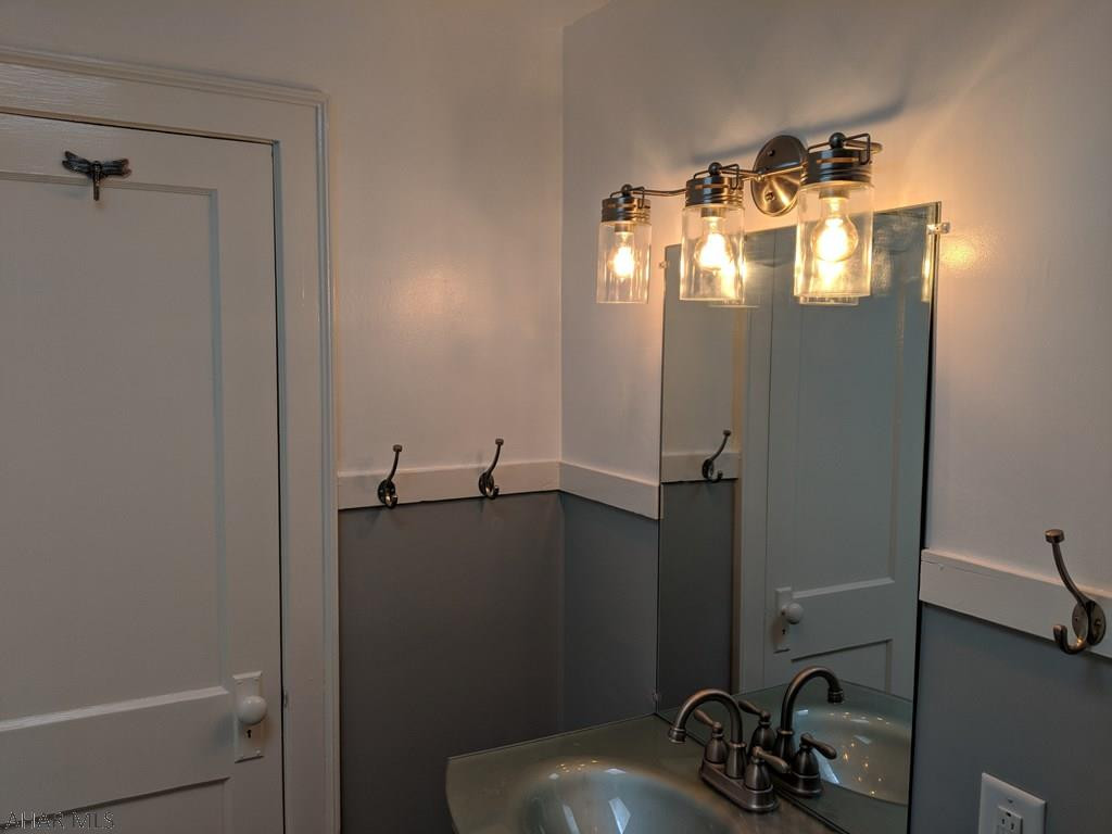 Calvert Hills - Residential