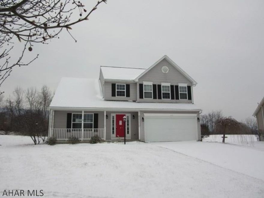 Spacious 2 story with L-shaped living area, main floor laundry, family room in basement, hardwood floors, This property has been placed in an upcoming online event. All bids should be submitted at www.xome.com/auctions (void where prohibited). Please submit any pre-auction offers received through the property details page on Xome.com. Any post-auction offers will need to be submitted directly to the listing agent. All offers will be reviewed and responded to within 3 business days. All properties are subject to a 5% buyer's premium pursuant to the Auction Participation Agreement and Terms & Conditions (minimums will apply). Please contact listing agent for details and commission paid on this property