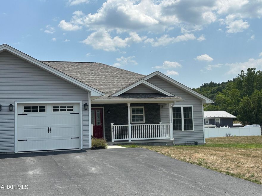 2 bedroom, 2 full bath ranch home, tenant pays all utilities, owner maintains the yard and snow removal in the driveway, attached one car garage, appliances included