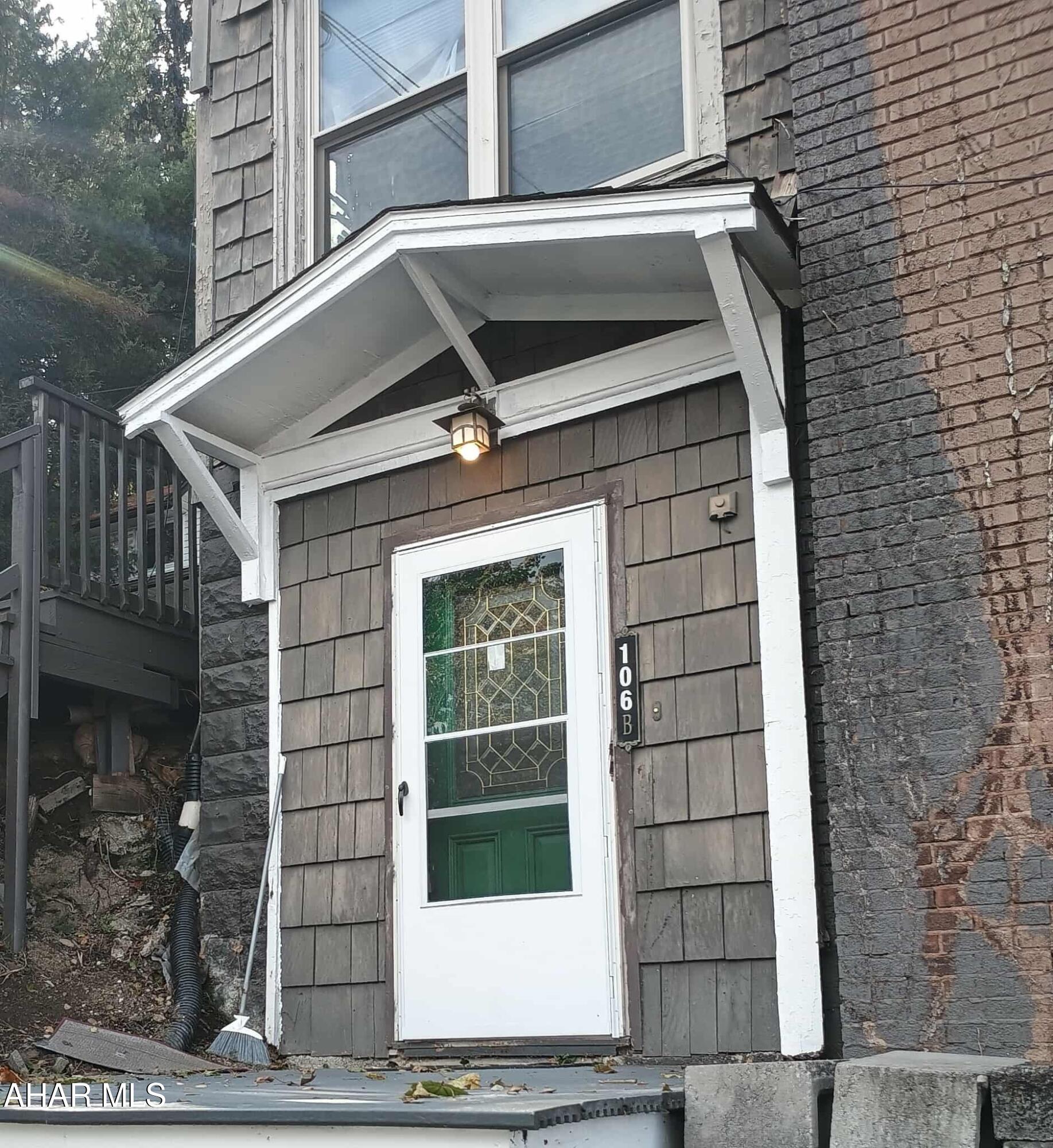 Llyswen - Residential Lease