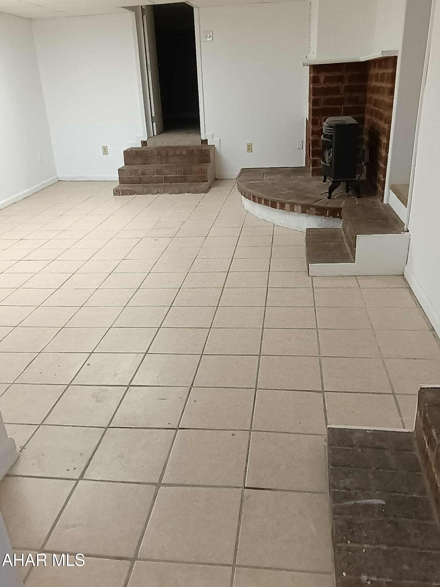 Llyswen - Residential Lease