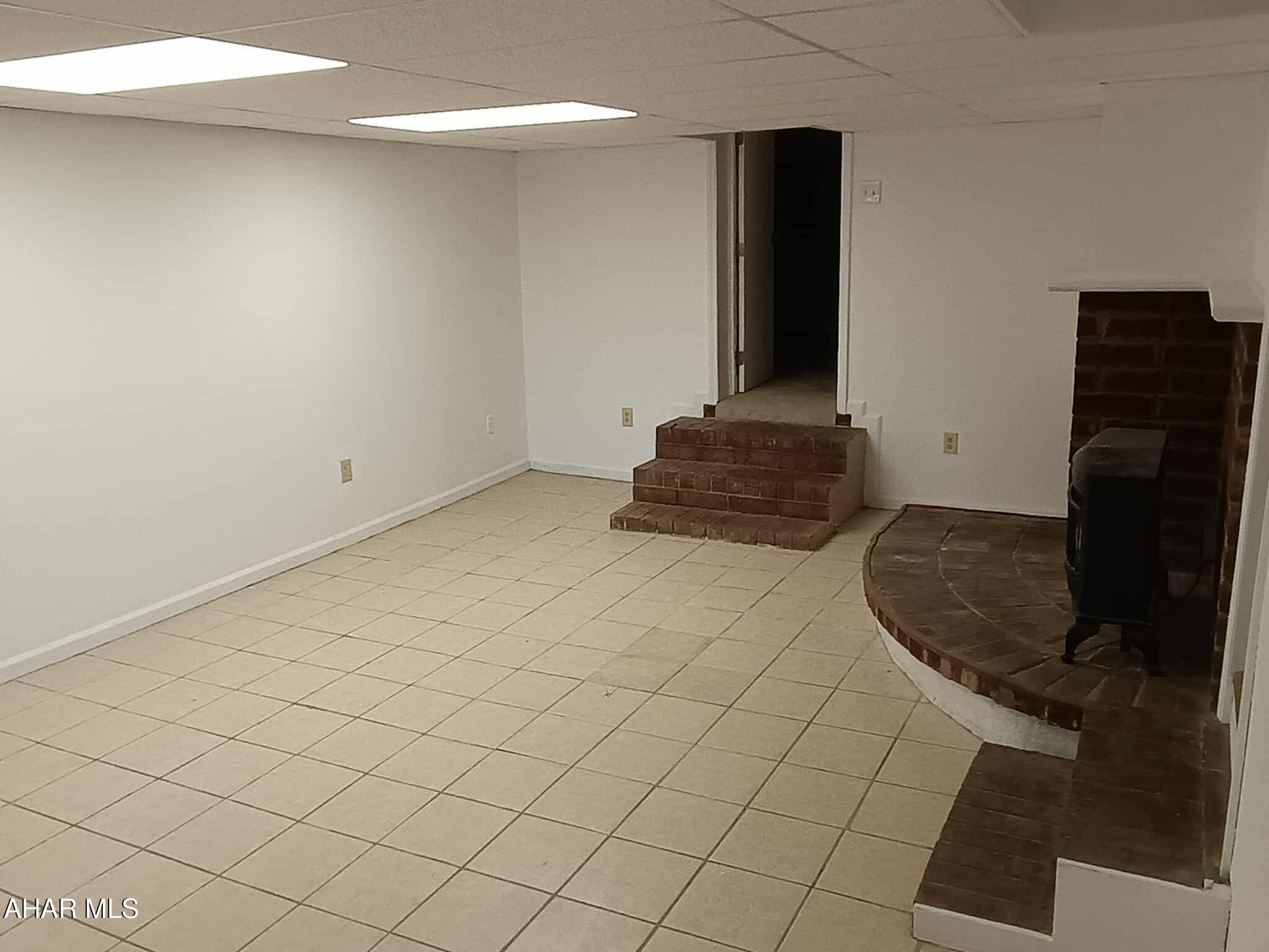 Llyswen - Residential Lease