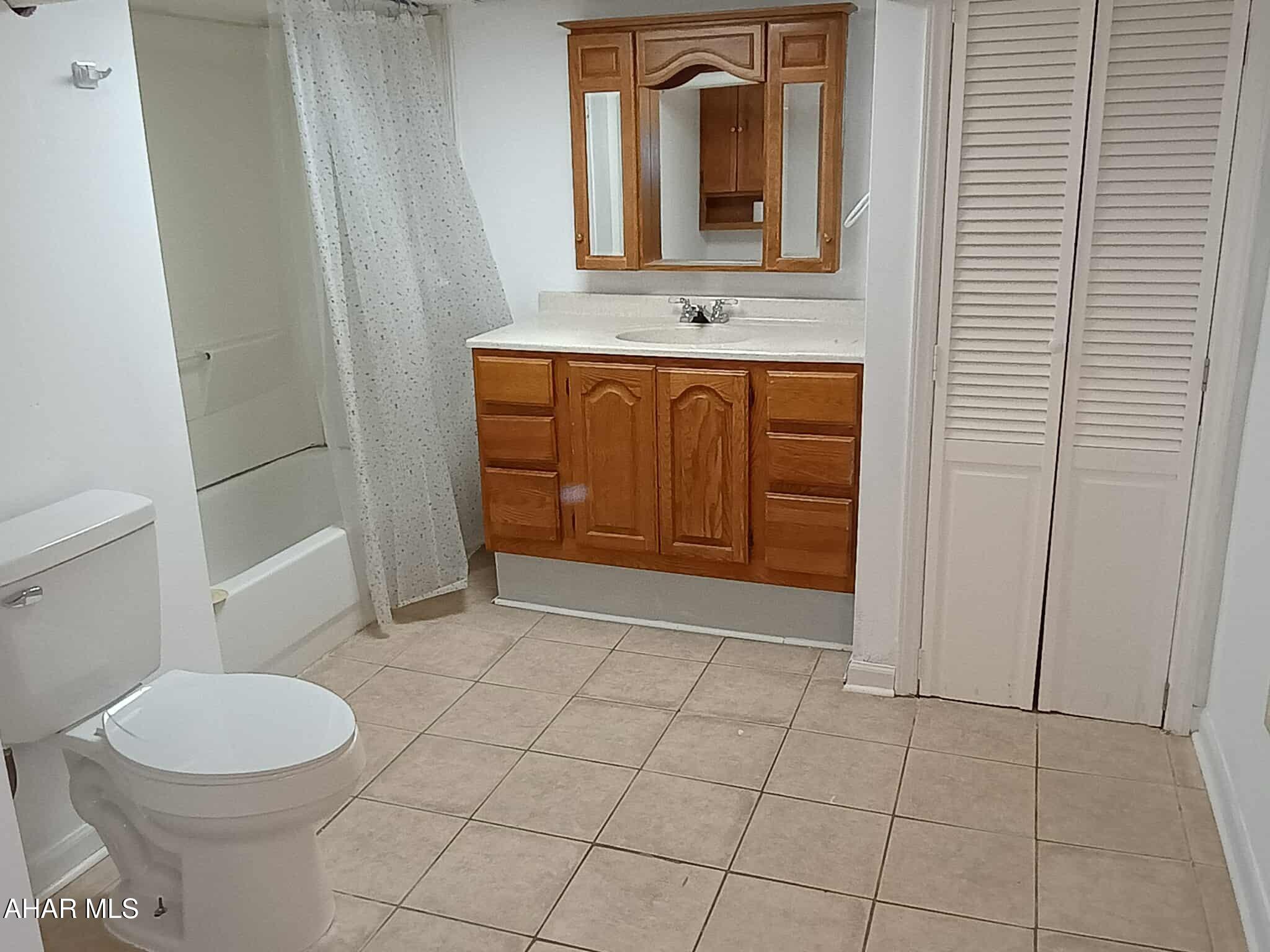 Llyswen - Residential Lease