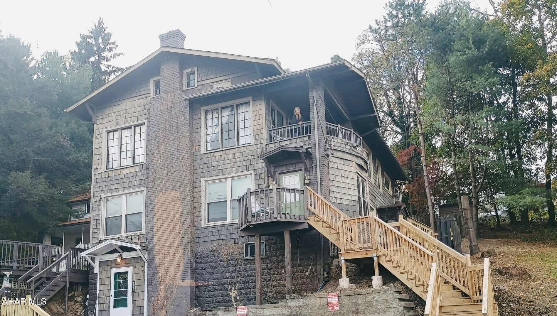 Llyswen - Residential Lease