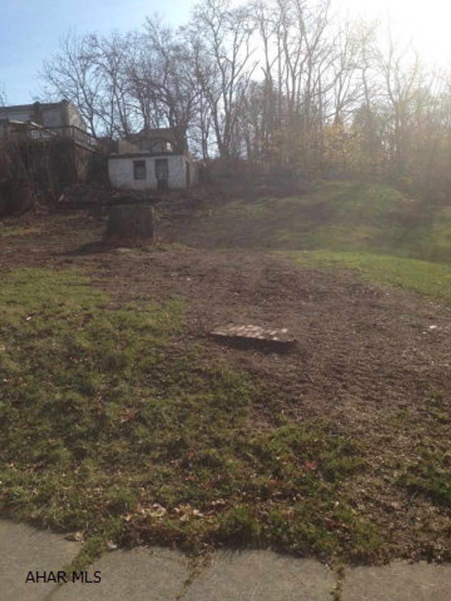Looking to build or invest in the City of Hollidaysburg.  This property is great of Single Family Home, a 2 or 3 Unit Apartment Building or a manufactured home on a permanent foundation.  Don't miss out on  a great opportunity. Property has Gas, Water and Sewer Tap