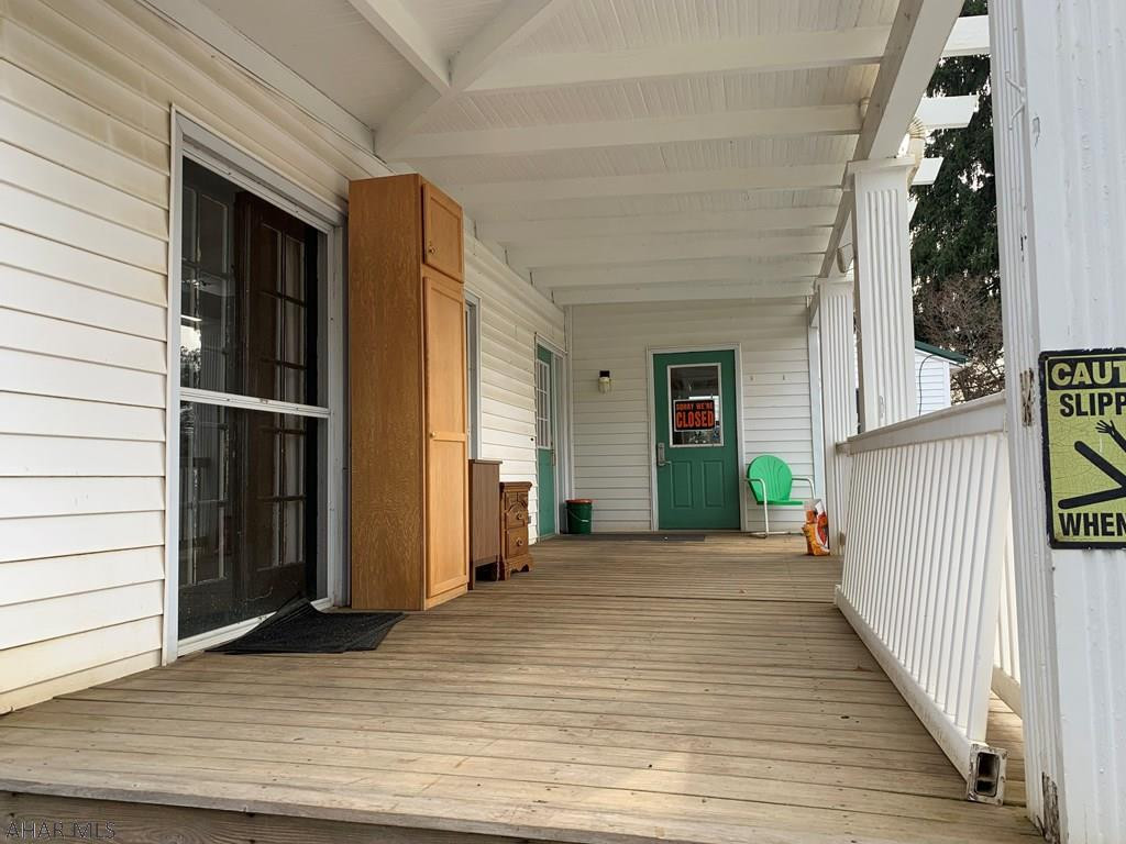 Unknown - Commercial Sale