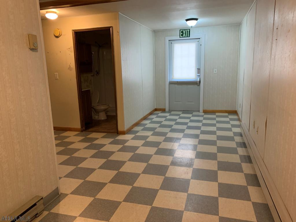 Unknown - Commercial Sale