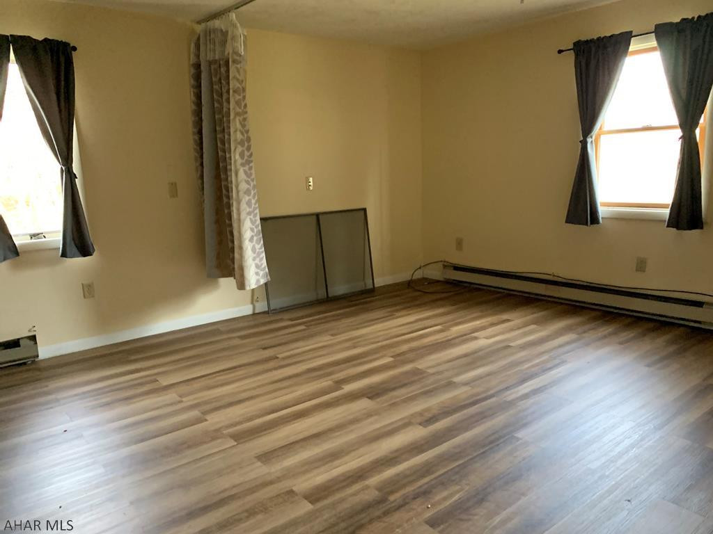 Unknown - Commercial Sale