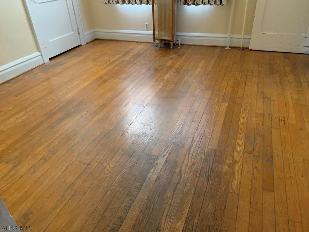 Unknown - Commercial Sale