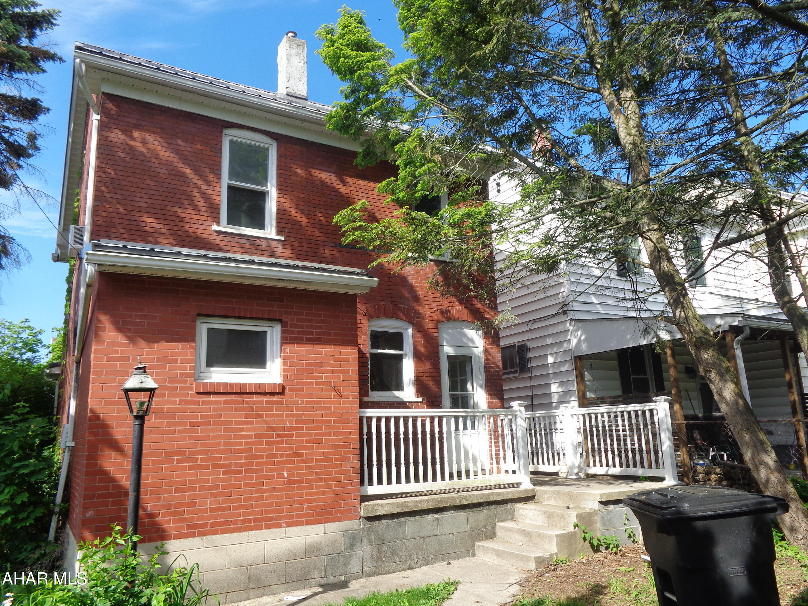 Juniata - Residential