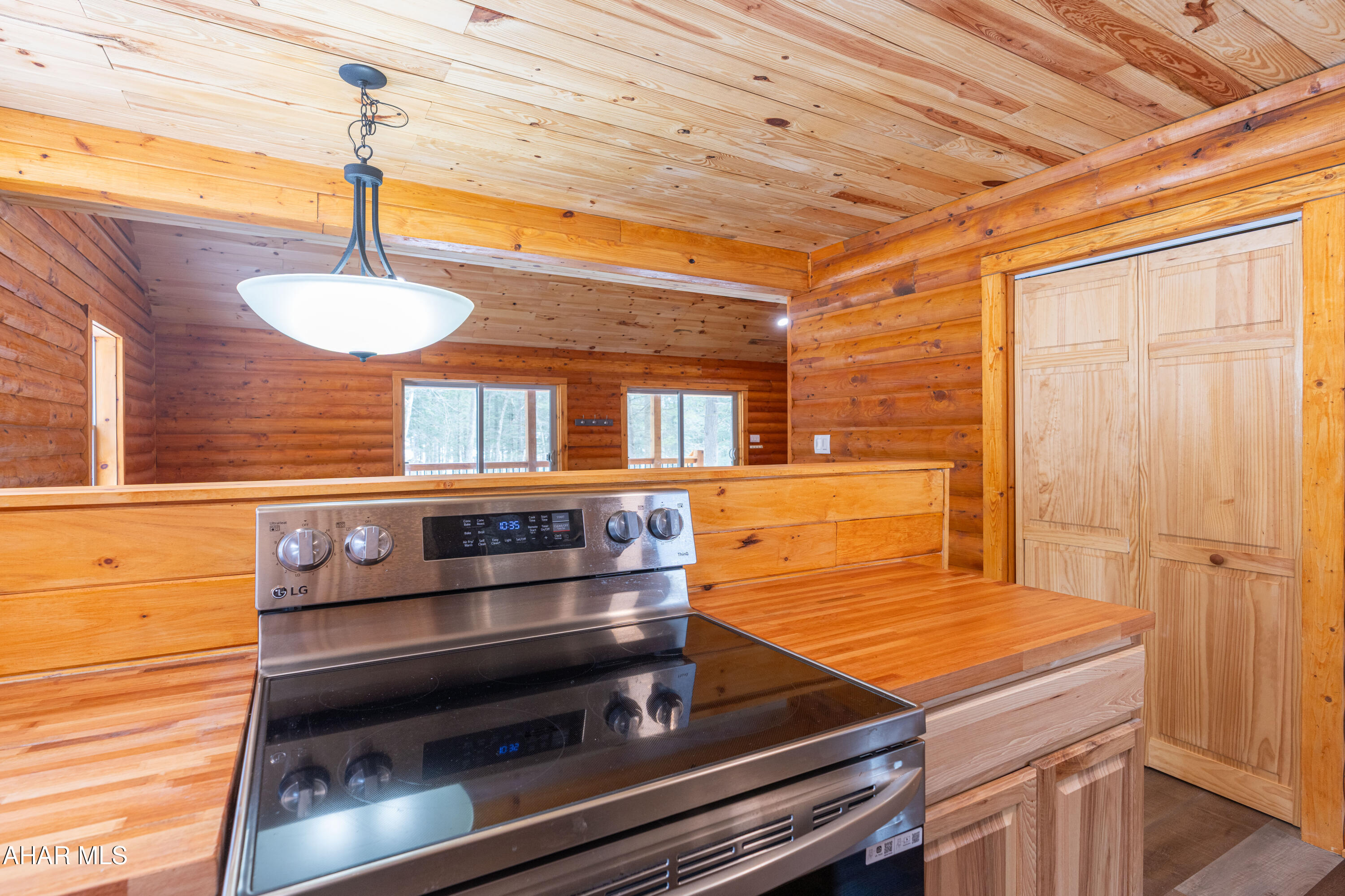 Glendale Yearound - Residential