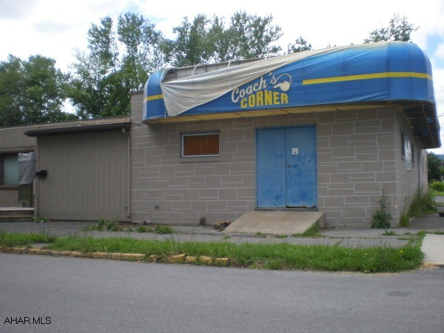 Unknown - Commercial Sale