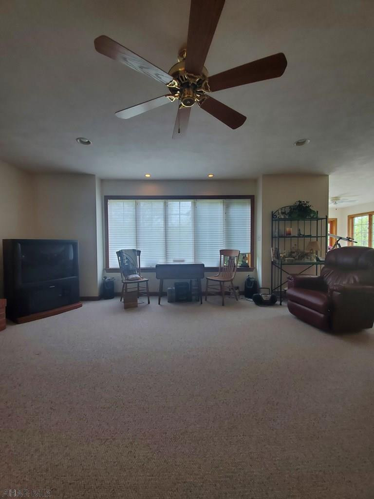 Juniata Gap - Residential