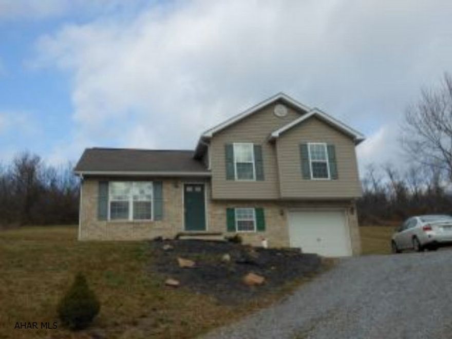 Property is being sold in AS IS condition. Financing incentives availble through GMAC Mortgage for borrowers purchasing this property.  Please speak to the listing agent for details.  GMAC pre-qualification required.