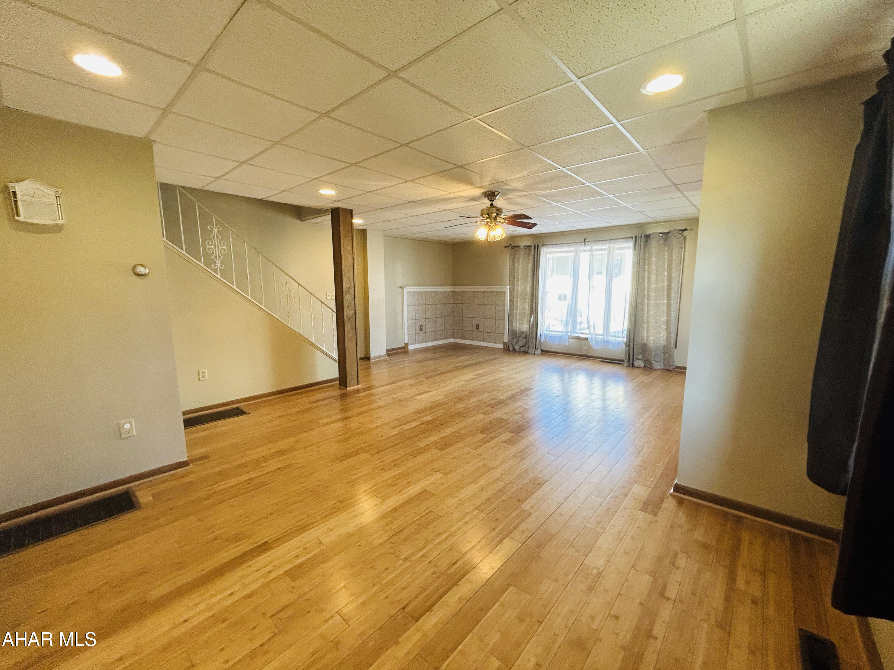 Juniata - Residential