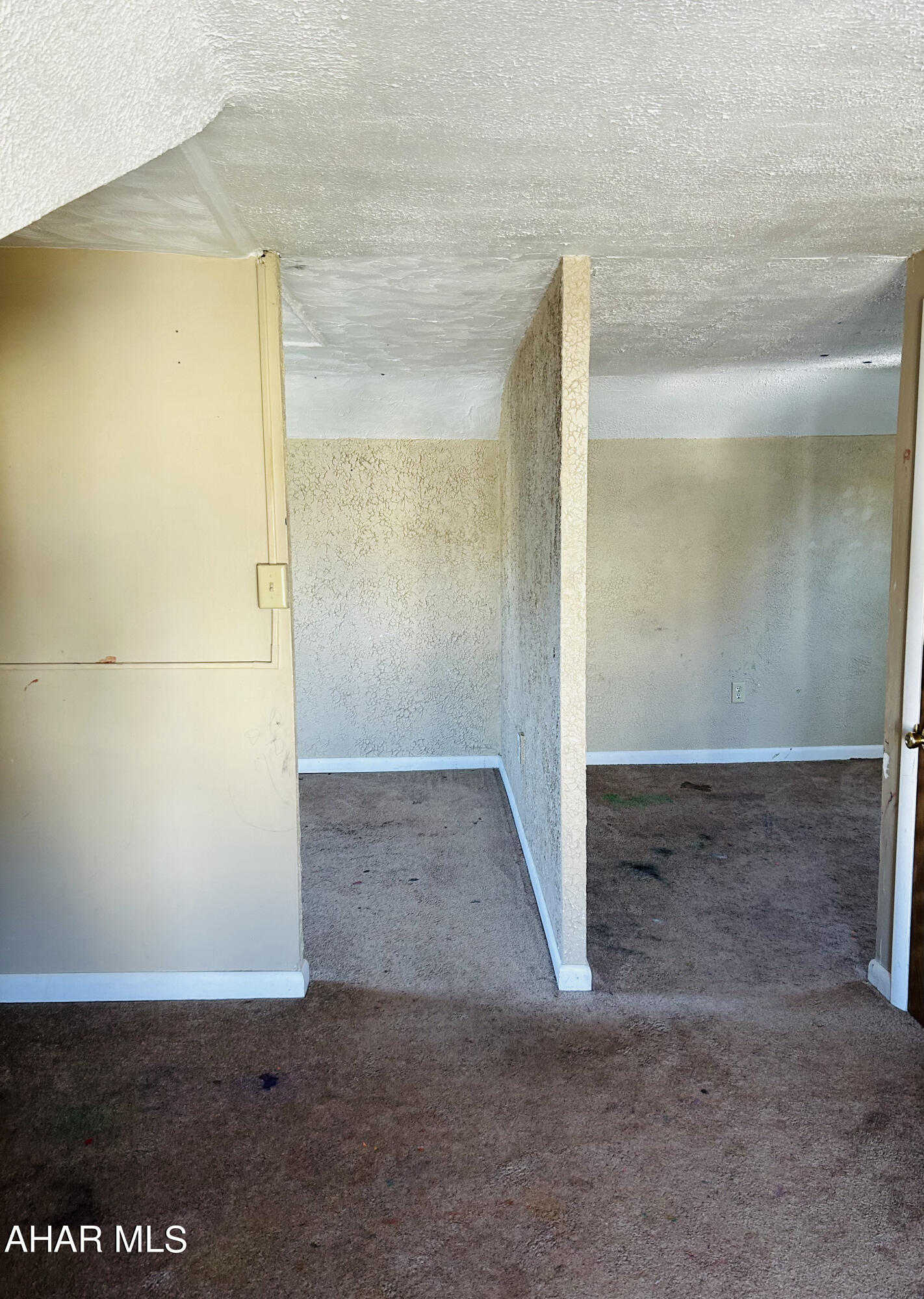 Juniata - Residential