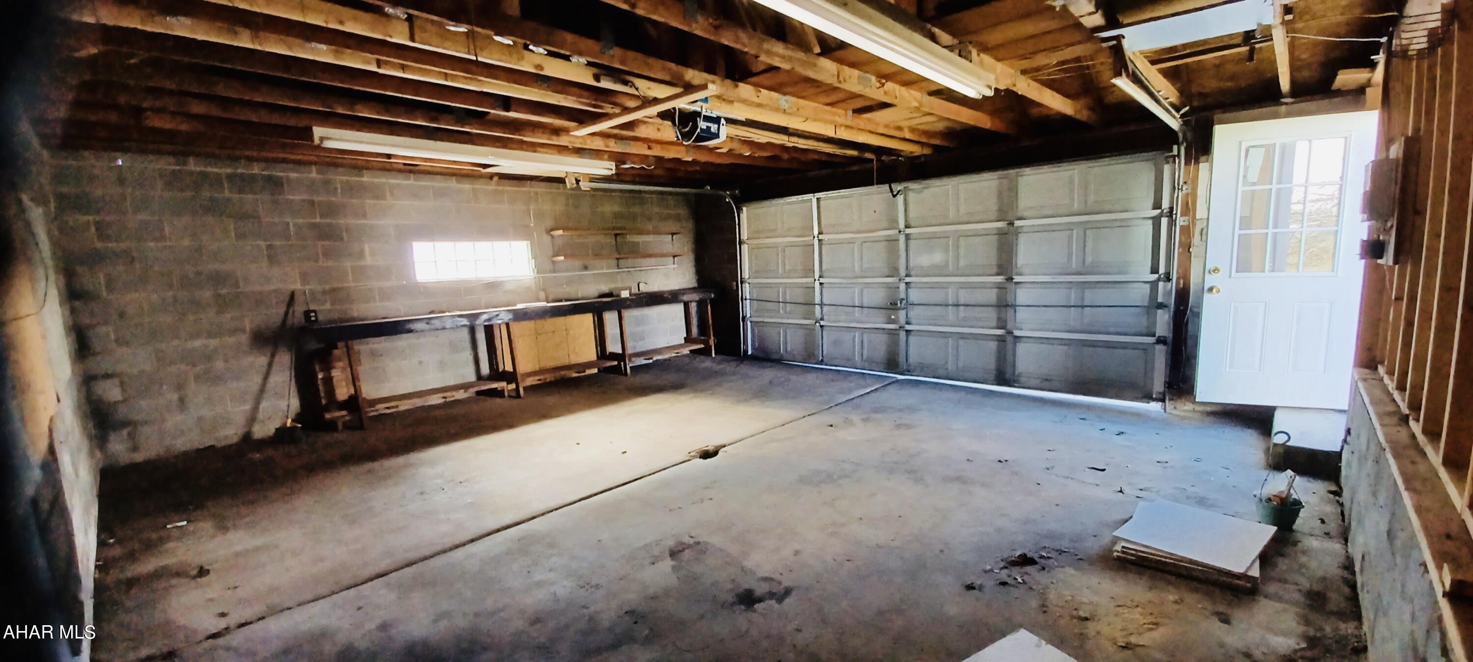 Juniata - Residential