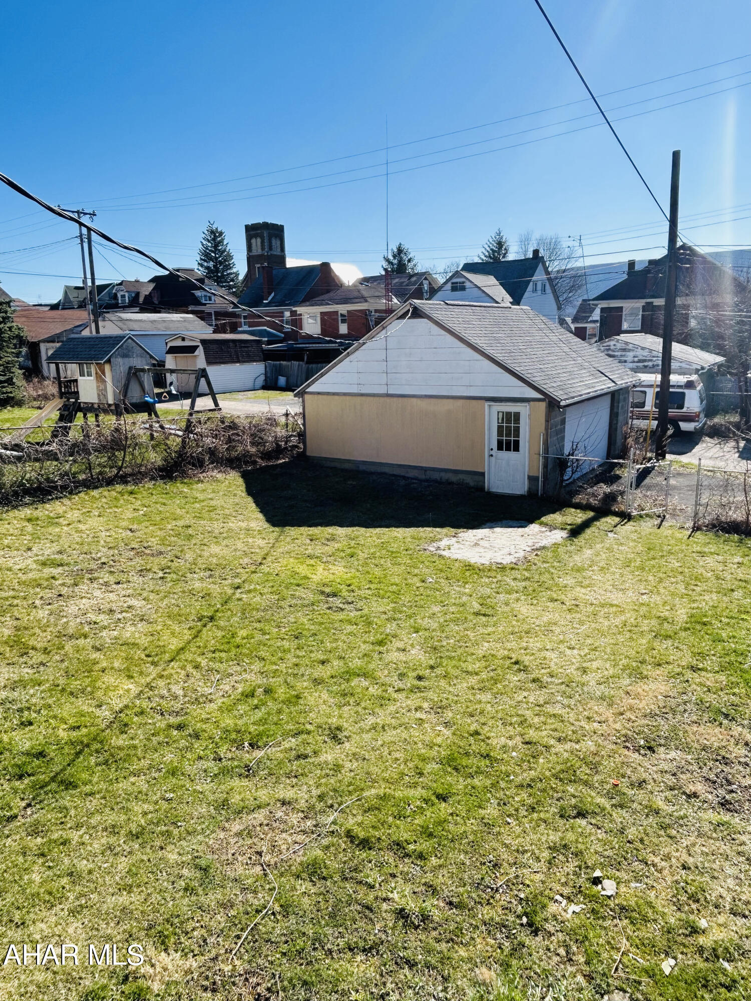 Juniata - Residential