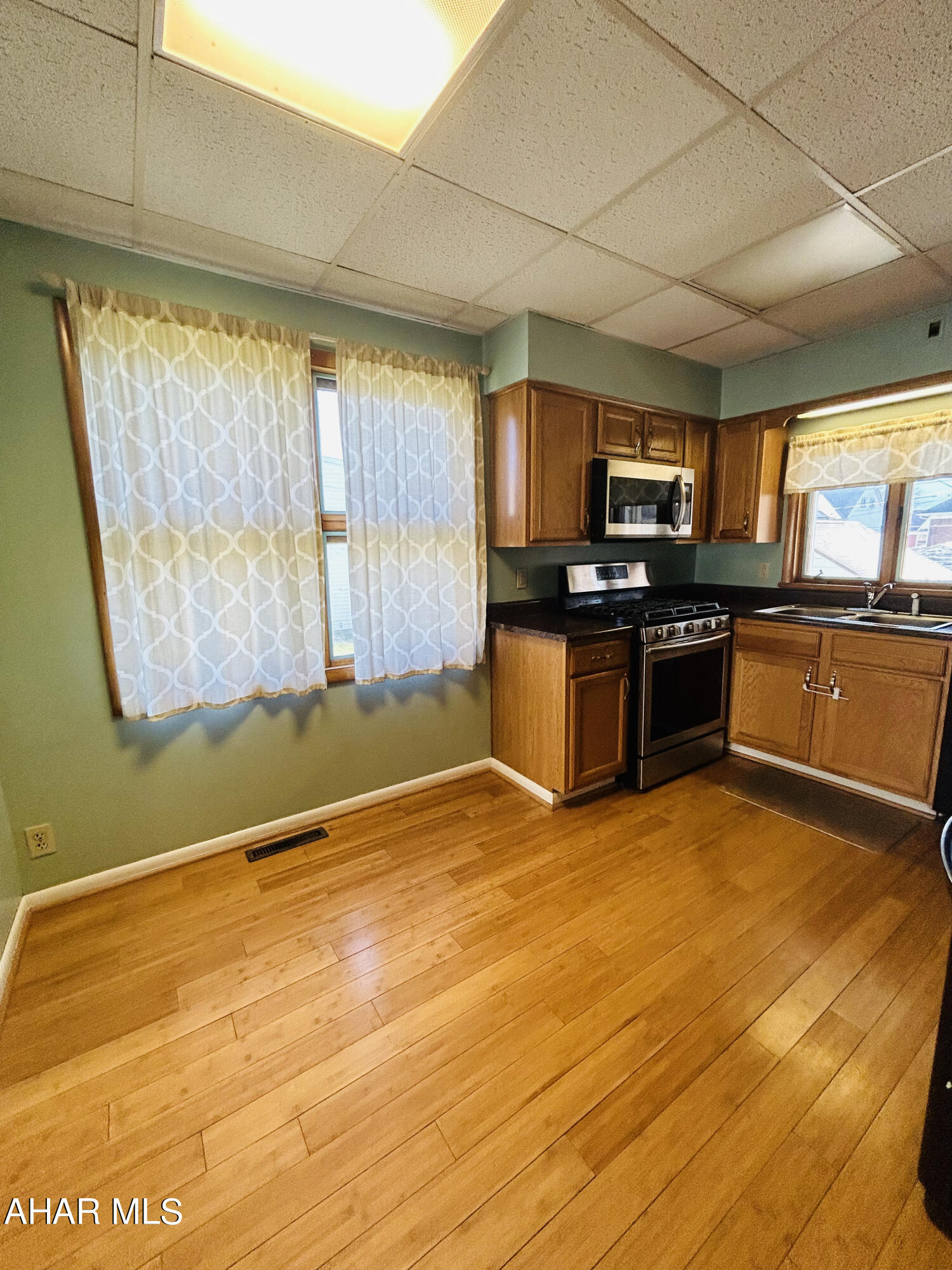 Juniata - Residential