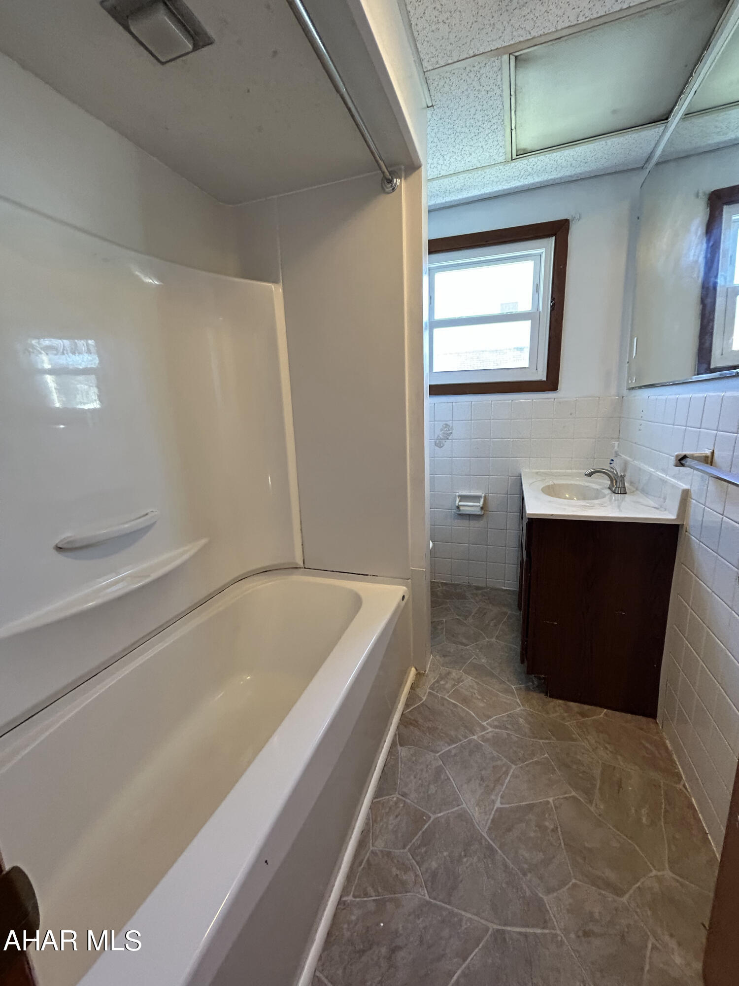 Juniata - Residential