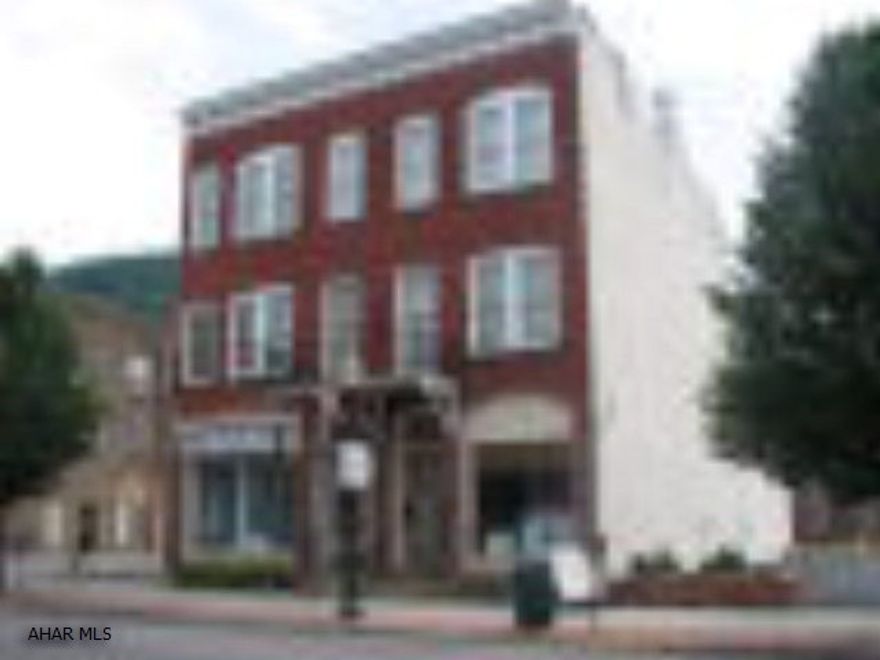 Historic 4 unit building with 2 commercial units and 2 residential in the heart of the borough. Extremely spacious with over 6000 sqr feet.