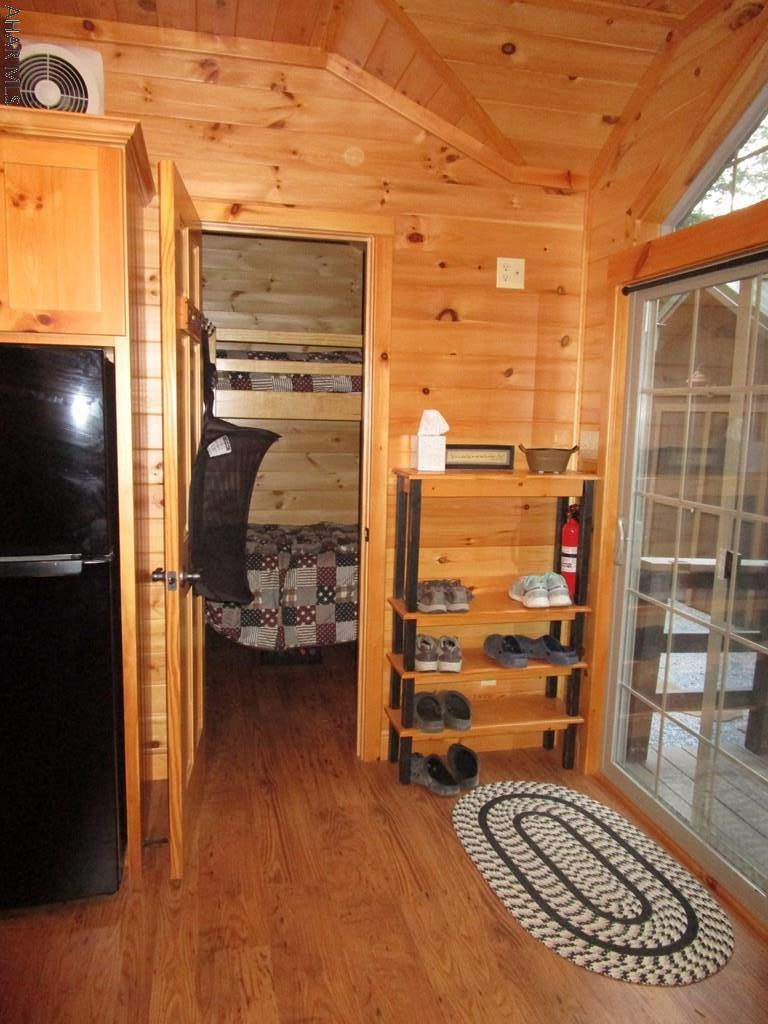 Glendale Yearound - Residential