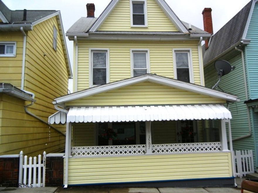 OPEN HOUSE, SUNDAY, AUGUST 4TH (11:30 - 1:00) APPRAISAL ON FILE FOR THIS LOVELY WELL MAINTAINED HOME WITH LARGE EAT IN KITCHEN OFFERING LOTS OF CABINETS AND COUNTER TOPS.  ENJOY YOUR  MORNING COFFEE WHILE ENJOYING THE AWESOME VIEWS OF OUR MOUNTAINS IN THE BONUS ROOM (LOCATED JUST OFF THE KITCHEN)  LIVING ROOM HAS NEWER CARPET.   FULL BATH ON MAIN LEVEL - SECOND LEVEL OFFERS 3/4 BATH THAT'S RECENTLY UPDATED WITH NICE GLASS STAND UP SHOWER UNIT AND 2 BEDROOMS.  3RD FLOOR IS FINISHED - COULD BE OFFICE, PLAYROOM FOR THE KIDS, OR 3RD BEDROOM, YOU CHOOSE--------NO HEAT IN 3RD FLOOR.  NEWER MECHANICS AND SIDING WAS INSTALLED 2 YEARS AGO.  NEWER WINDOWS AS WELL.  JUST MOVE IN THIS WELL MAINTAINED HOME AND RAISE YOUR FAMILY  GREAT HOUSE FOR THE MONEY........TAXES INCLUDE HOMESTEAD OF 134.42